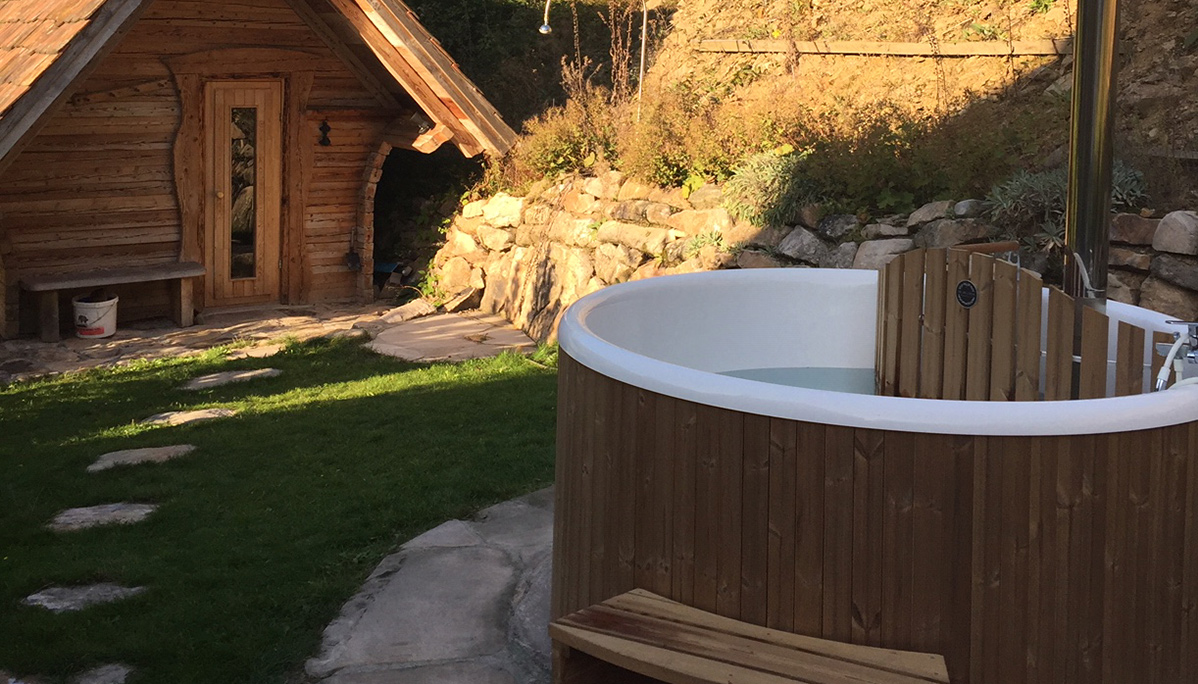 Hottub und Sauna - © Ramsteinerhof Fischerbach