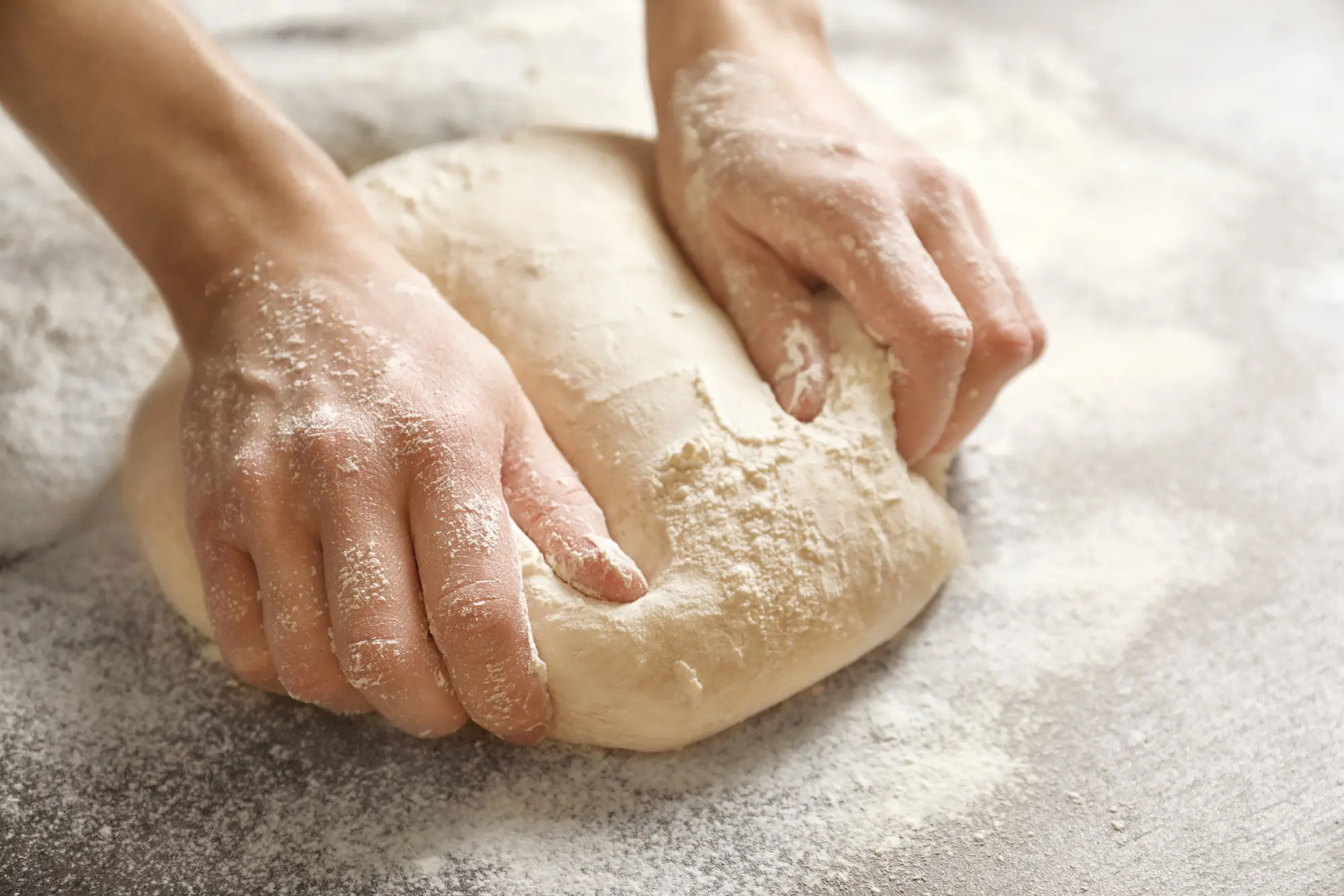 Frisches Landbrot - © africastudio_AdobeStock